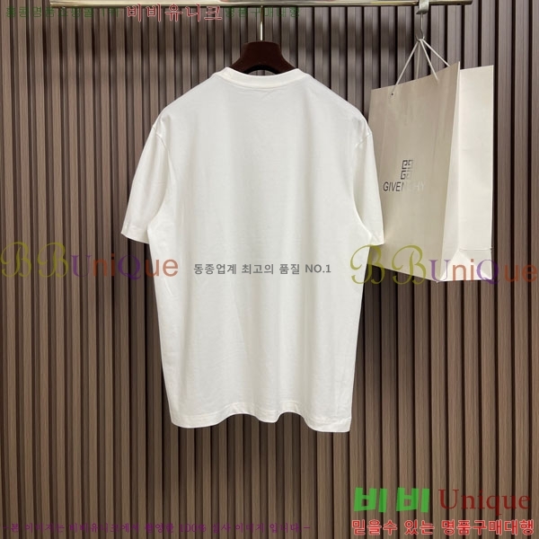 ���� ��**�� ���� Ƽ���� MO587624-2