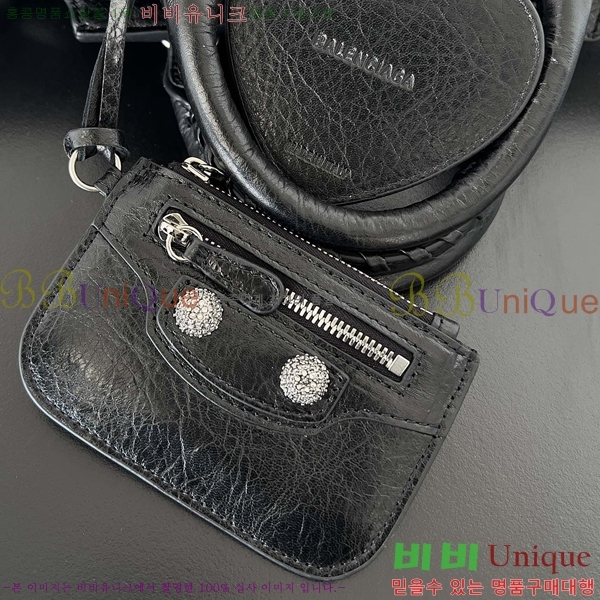#�߷��þư� Neo cagole �� ��Ƽ�� 261610-106