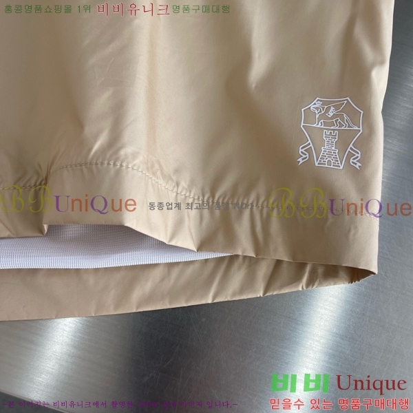 ���� ���ڷ� ��ġ�ڸ� �ݹ��� BC261438-1