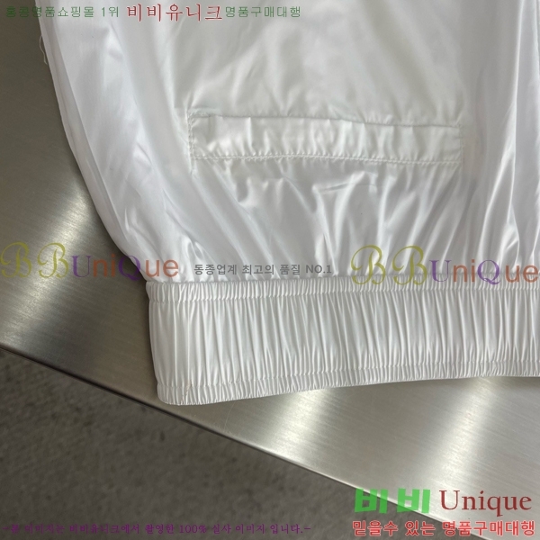 ���� ���ڷ� ��ġ�ڸ� �ݹ��� BC261438-2