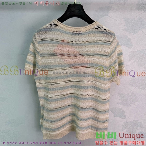 ���� �̿�̿� ���� Ƽ���� MIU4235055-8
