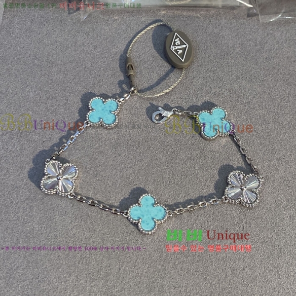��Ŭ�������� ���Ժ�� 5�� ��Ƽ�� ���� VA26624-3