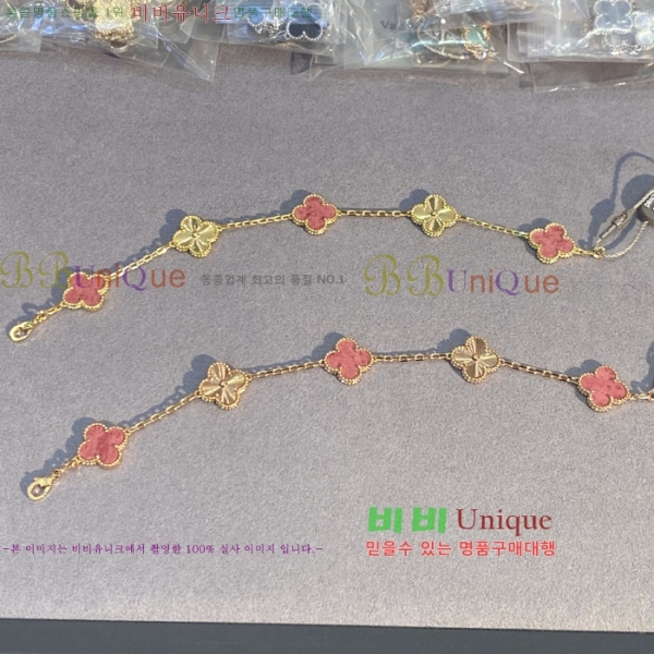 ��Ŭ�������� ���Ժ�� 5�� ��Ƽ�� ���� VA266212-1