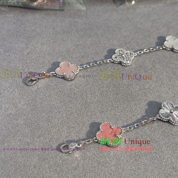 ��Ŭ�������� ���Ժ�� 5�� ��Ƽ�� ���� VA266212-4