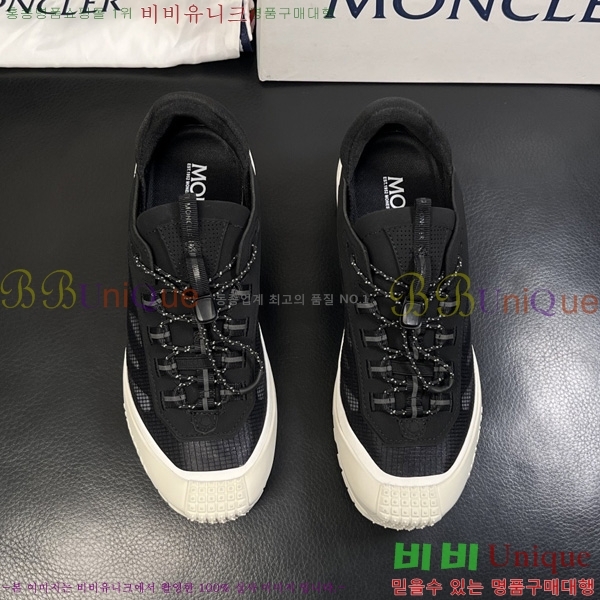 ���� ��**�� ����Ŀ�� MO9906801-4