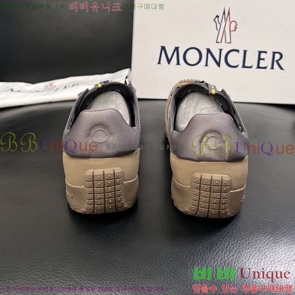 ���� ��**�� ����Ŀ�� MO9906801-6
