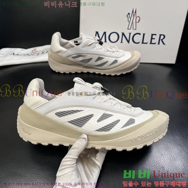 ���� ��**�� ����Ŀ�� MO9906801-5