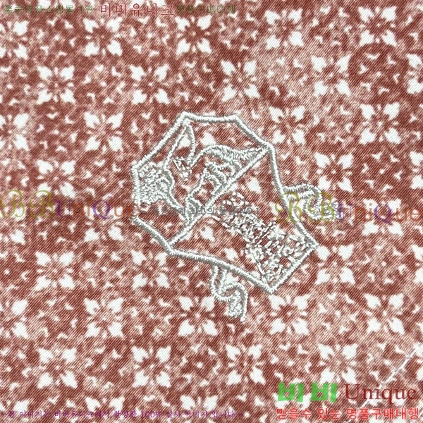 ���� ���ڷ� ��ġ�ڸ� �ݹ��� 21BC266118-1