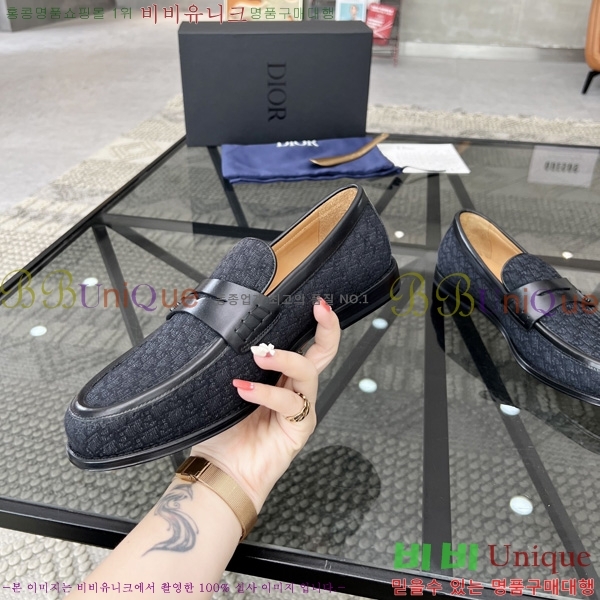 ���� ��� ���� D3R77566
