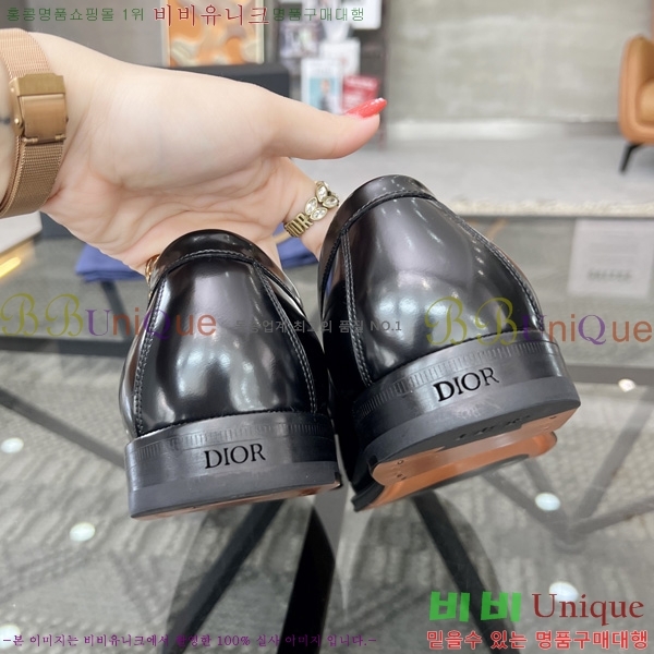 ���� ��� ���� D3R77590