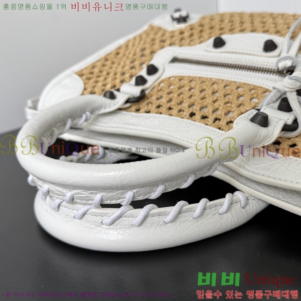 #�߷��þư� 𝗟𝗘 𝗖𝗜𝗧𝗬 �� ��Ƽ ������ 90030-111