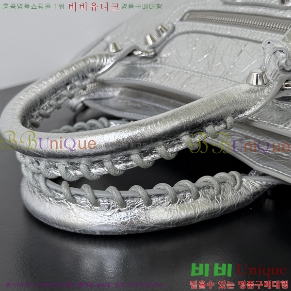 #�߷��þư� 𝗟𝗘 𝗖𝗜𝗧𝗬 �� ��Ƽ ���� �� 90031-114
