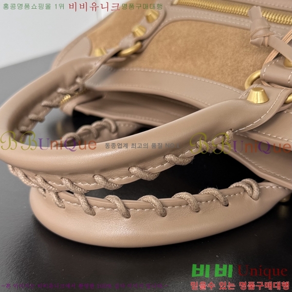 #�߷��þư� 𝗟𝗘 𝗖𝗜𝗧𝗬 �� ��Ƽ ������ 90030-110