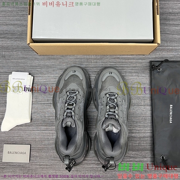 �߷��þư� Triple S ����Ŀ�� �������� BLA122508-6