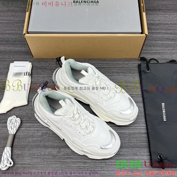 �߷��þư� Triple S ����Ŀ�� �������� BLA122508
