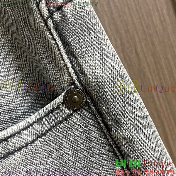 ���� ���ڷ� ��ġ�ڸ� û���� BC2473901