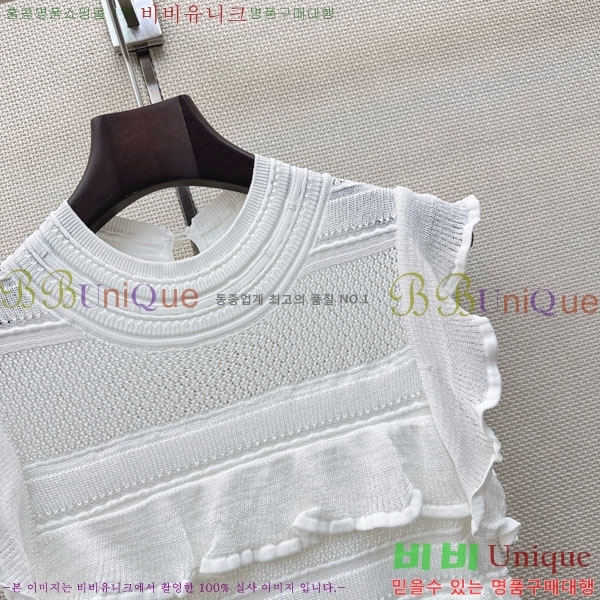 ���� ���ο� ���ǽ� CHE03643-5