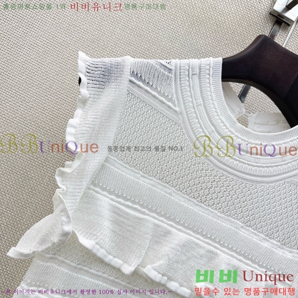 ���� ���ο� ���ǽ� CHE03643-5