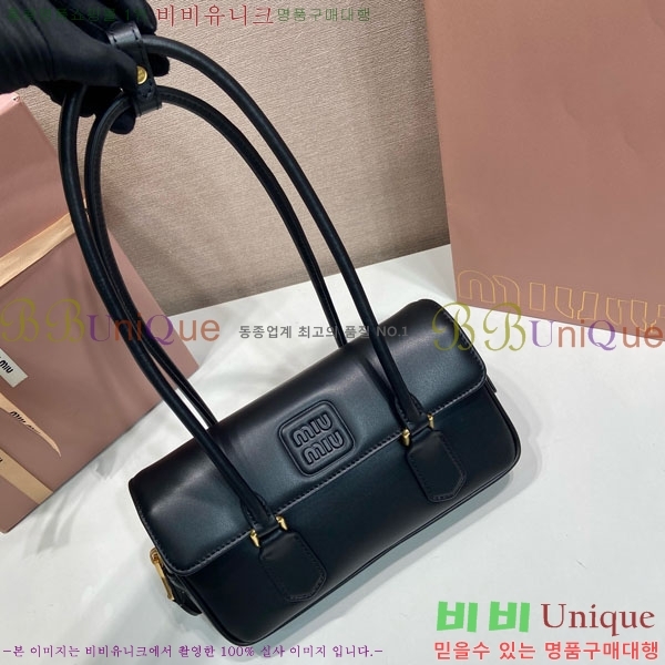 #�̿�̿� �Ƹ�ī�� ���׹� 5BD282-103