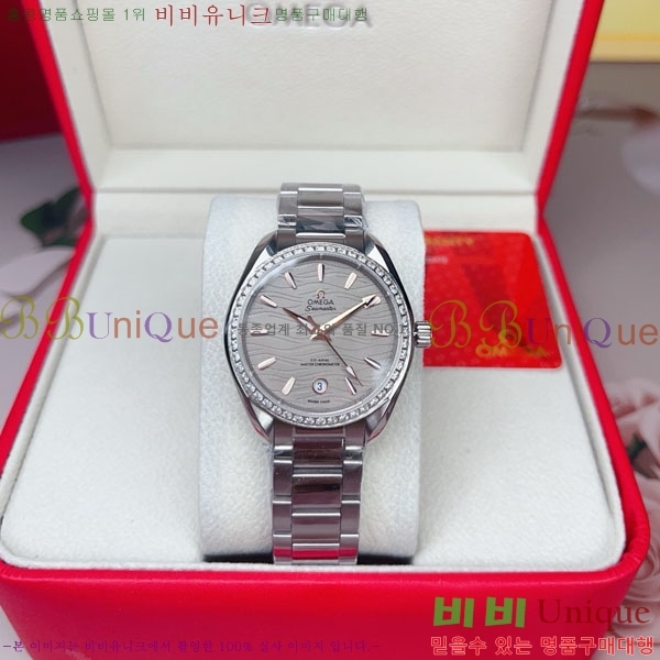 ���ް� �ð� OM1264901 34mm 