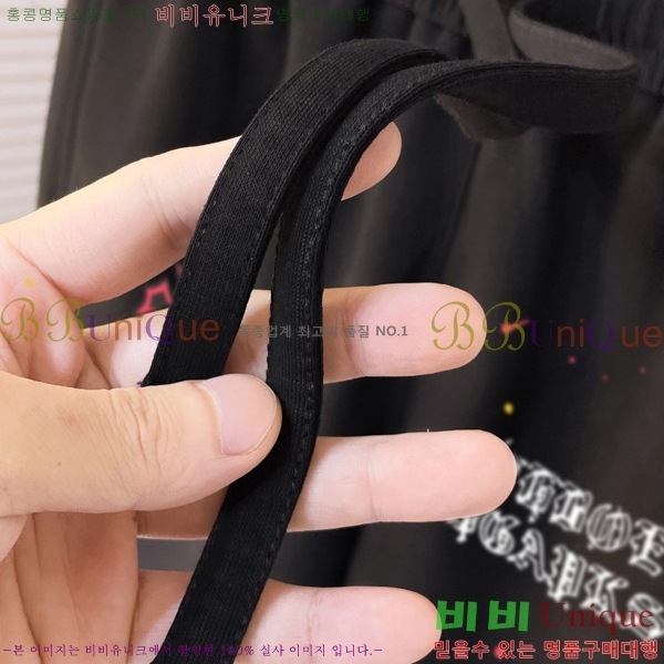 ���� ũ������ �ݹ��� CH138657-2