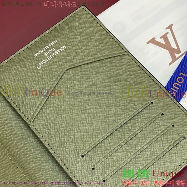 #����*�� �н���Ʈ Ŀ�� �������� M28640-301