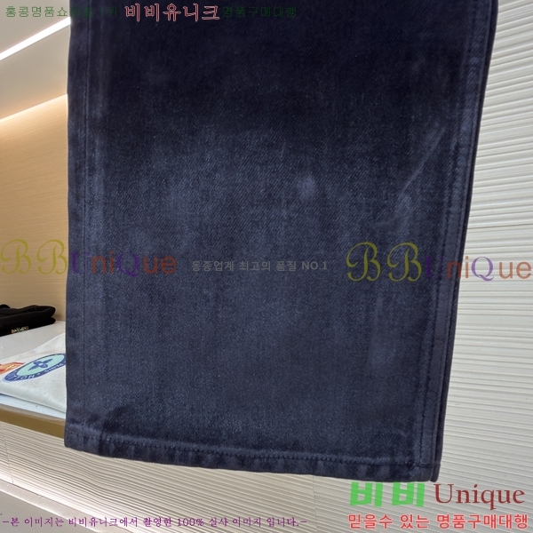 ���� ���̺��� û���� 25LBH267205-2