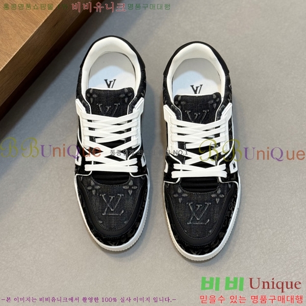 ���� ���̺��� Ʈ���̳� ����Ŀ�� 50LT267146-4