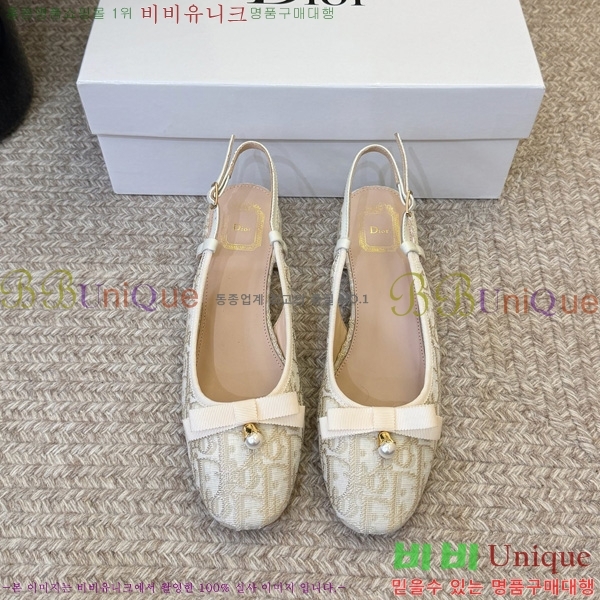 ��� �� ���� 3D770528-2