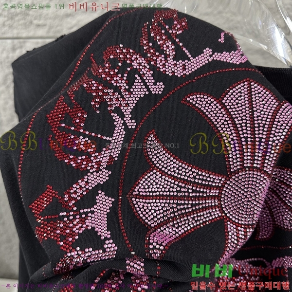 ���� ũ������ ������ ���� Ƽ���� 19CH26736-22