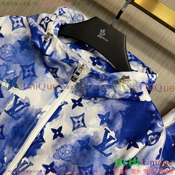 ���� ���̺��� �����Ϸ� ���� �ݹ��� �¾� 39LT267412-7