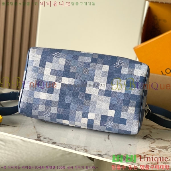 #����*�� ���ǵ� 30 �ݵѸ��� M28977-300