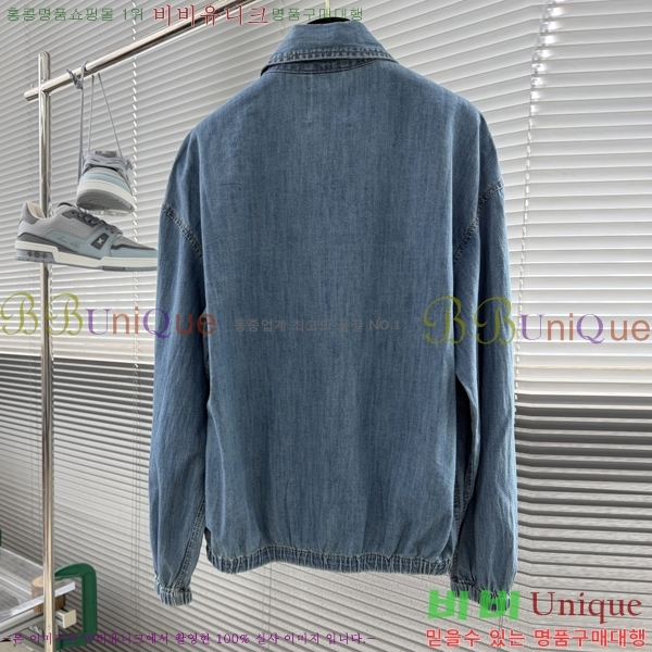 ���� �̿�̿� ���� M8116441
