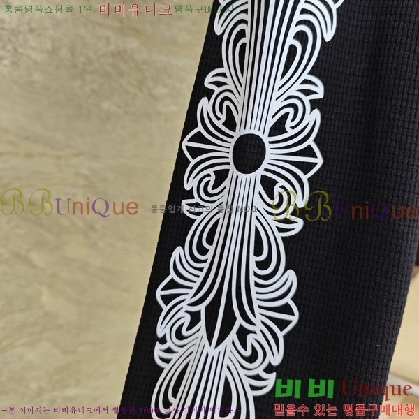���� ũ������ ������ ���� Ƽ���� 19HC26836-3